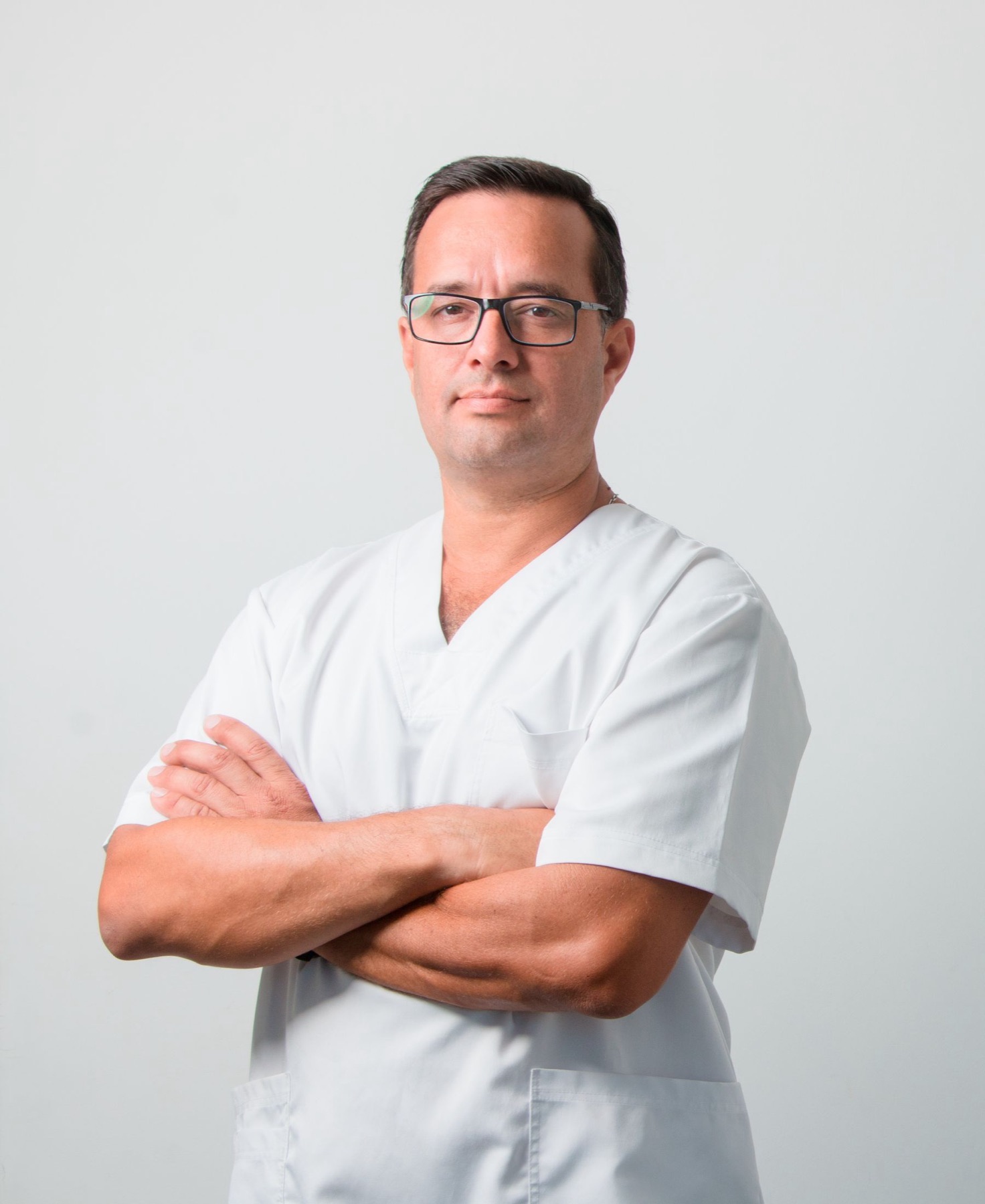 Dr. Matei S.